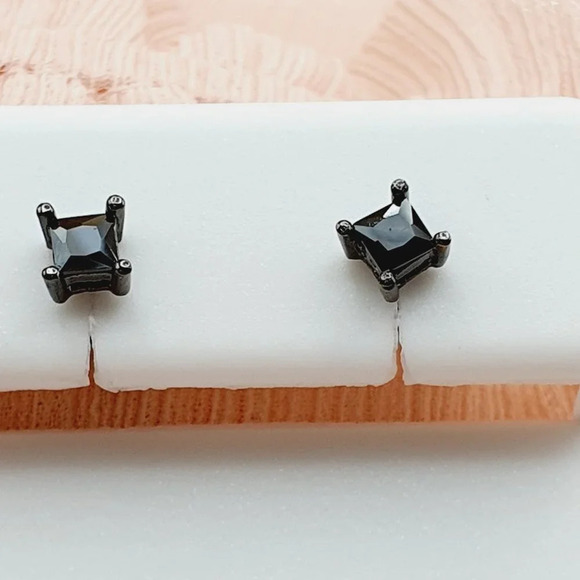 3MM S925 Sterling Silver CZ Stud Earrings for Women/Girl, US19251019 - Picture 12 of 12